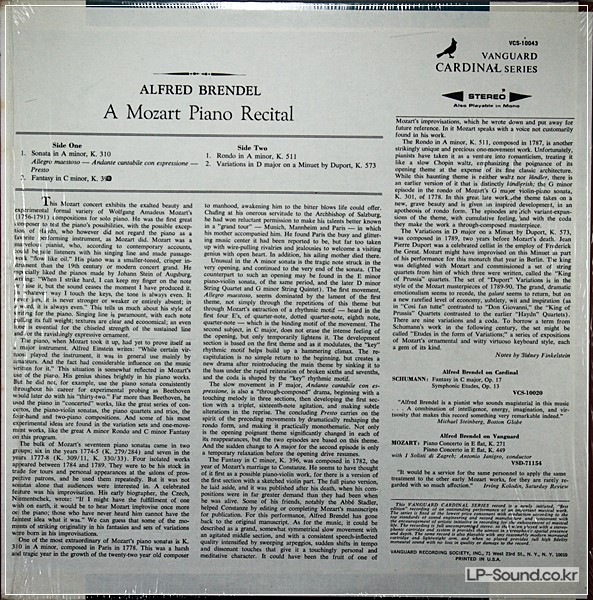 A MOZART PIANO RECITAL WITH ALFRED BRENDEL : VANGUARD 1968 VINYL, LP VCS 10043
