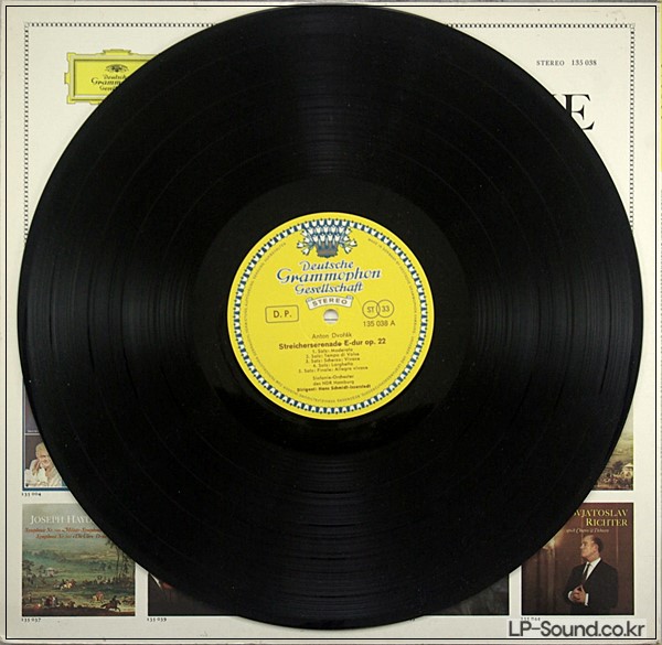DVORAK*/BRAHMS*–ROMANTISCHE SERENADE  135 038